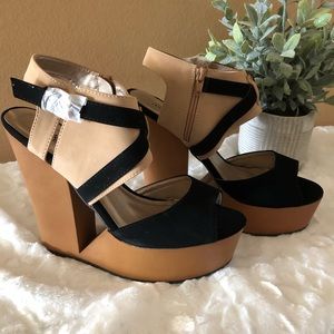 **NWOT Charlotte Russe Wedges**